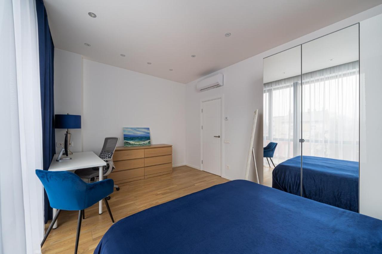 1-bedroom Penthouse With Underground Parking * 里加