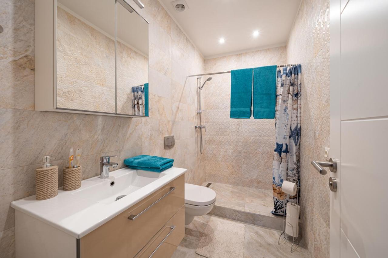 1-bedroom Penthouse With Underground Parking 里加